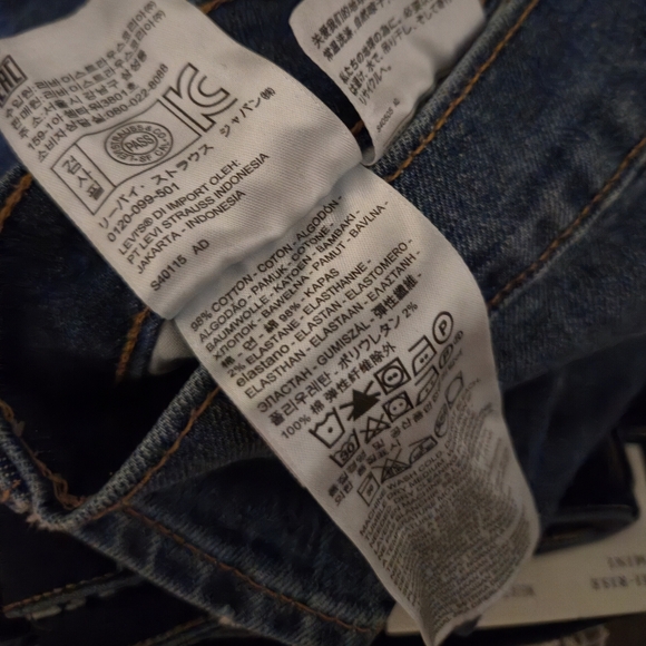 Levi's Wedgie S Ripped Deep Medium Wash Denim Jeans Size 29 - Picture 7 of 7